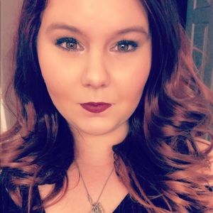 Meet your Posher, Hanna